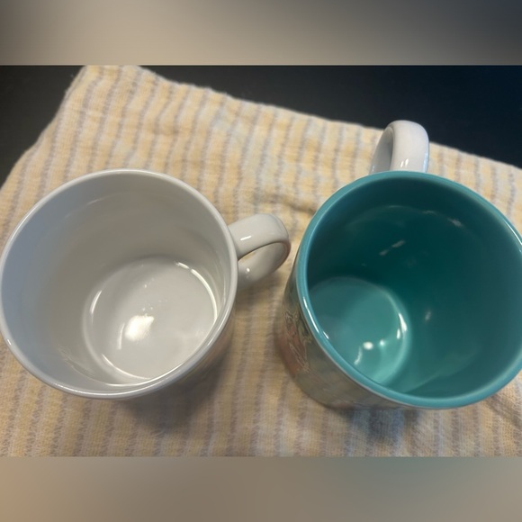 Vintage Coca-Cola coffee Mugs (set of two) - Picture 7 of 9